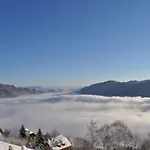 Mathiasl Panorama Apartman *