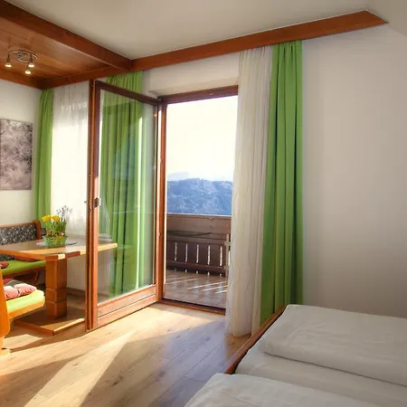 Mathiasl Panorama Apartman *